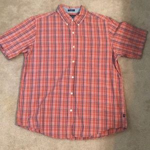 Short sleeve button down collar shirt